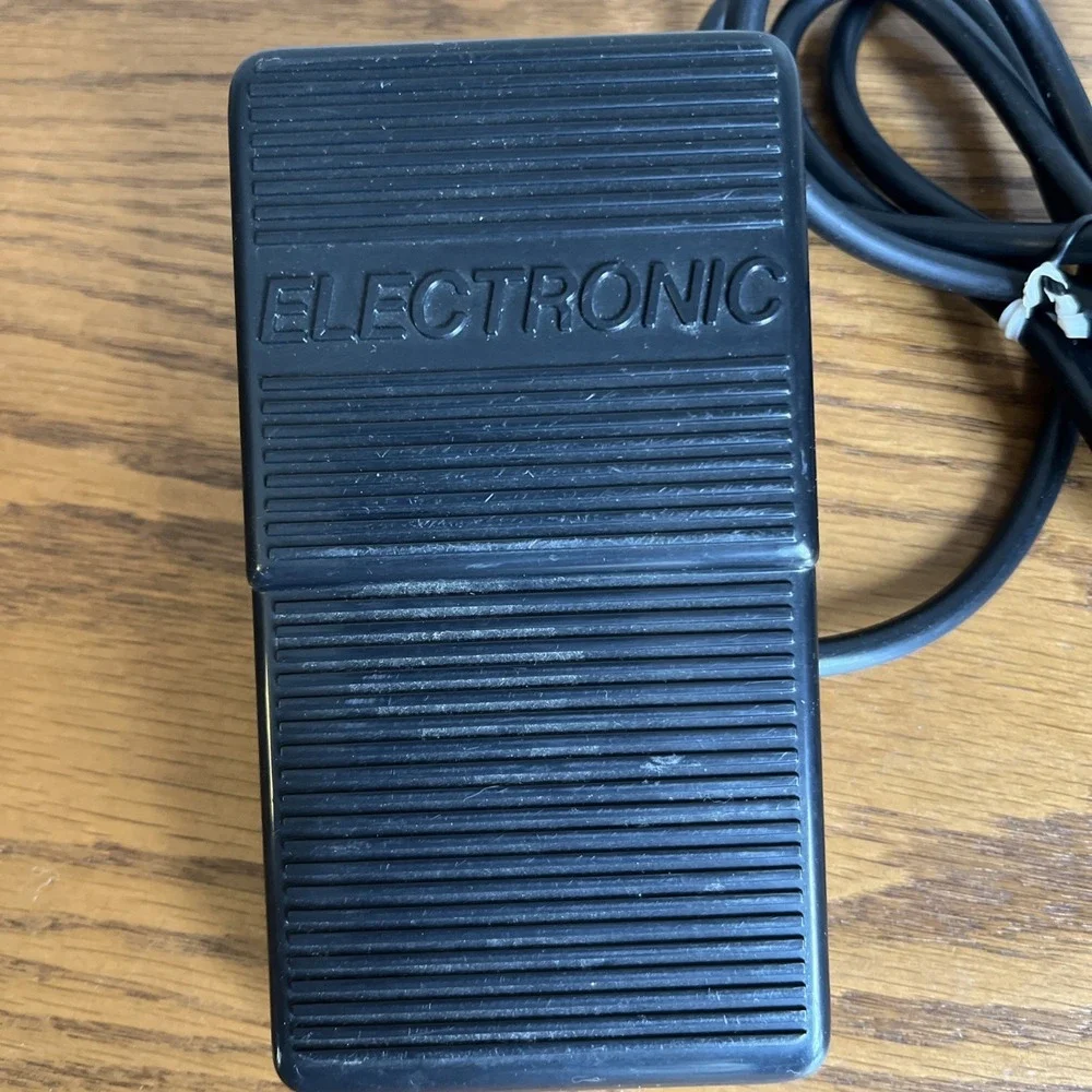 MCPK Electronic 988667-001 Pneumatic Air Sewing Machine Speed Control Foot Pedal